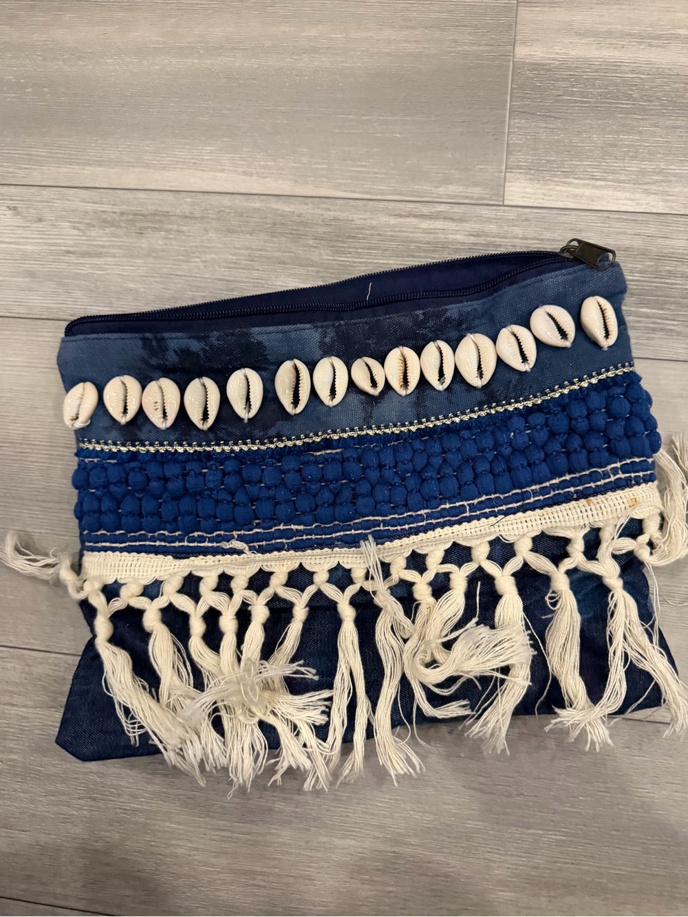 Love stitch Boho Navy Shell Fringe Clutch Bag